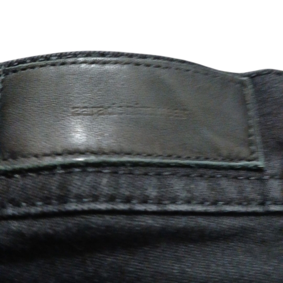 Zara 2 Pair Of Women's Plus Size Jeans Black and Gray Straight Leg Jeans Size 32 - Picture 7 of 16